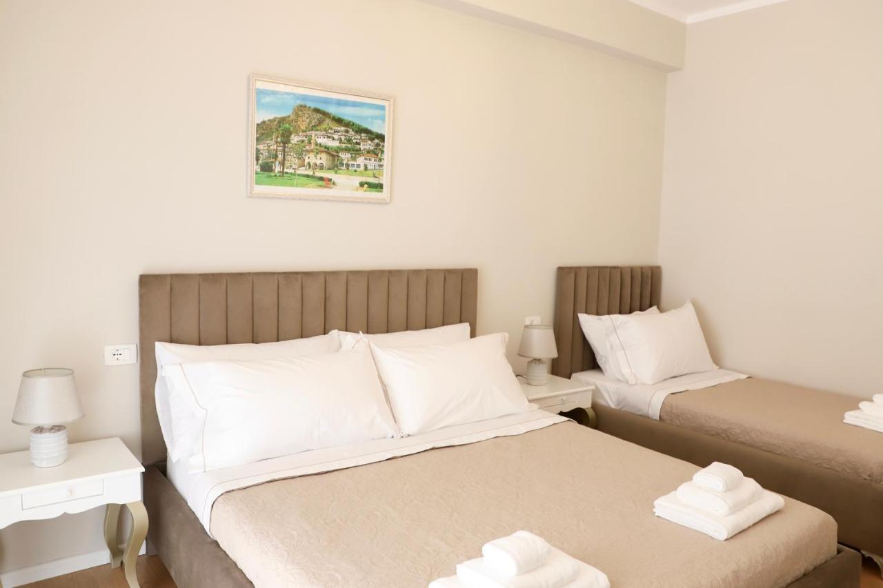 Olimpia Inn Berat Exteriér fotografie